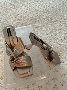 Santorini Metallic Silver Knot-Front Mules